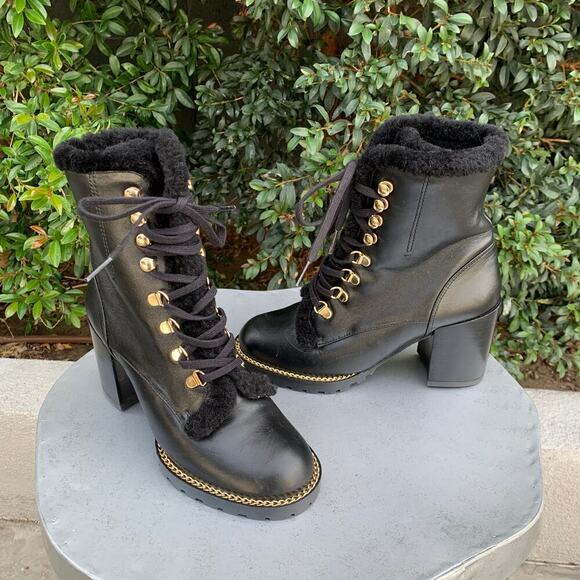 NWOT Stuart Weitzman Kolbie Chain Block Chill Bootie - Picture 9 of 9